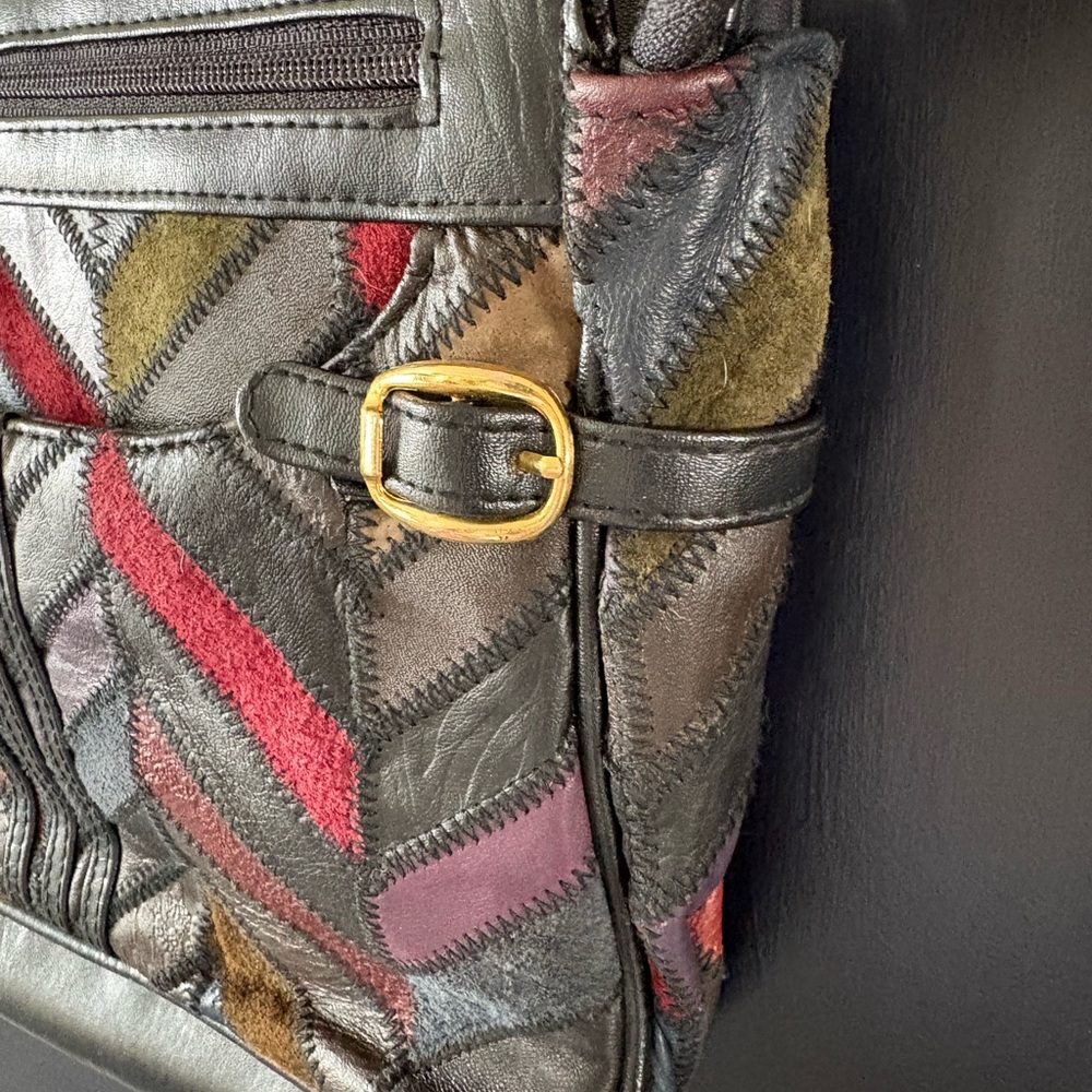 Vintage Chevron Pattern Patchwork Crossbody Bag - image 3